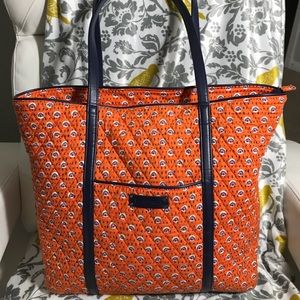 Trimmed Vera Tote in Rio Rosie with Navy Trim -EUC